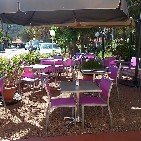 Hotel Provençale Saint-Raphaël