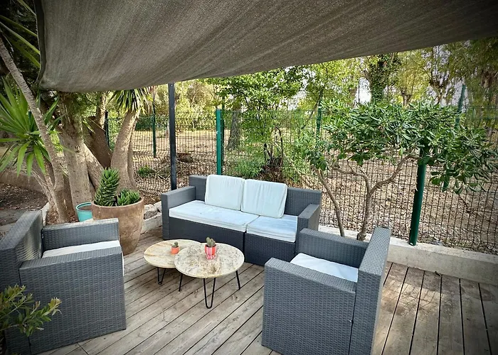 Le Clos Du Dramont 2* Saint-Raphael (Var)