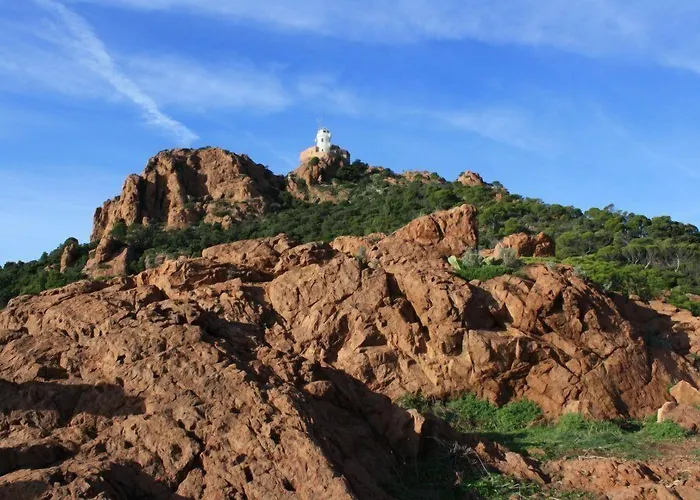 Le Clos Du Dramont 2*