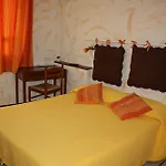 Le Clos Du Dramont Hotel 2*