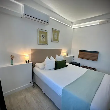 Le Clos Du Dramont Ξενοδοχείο 2*