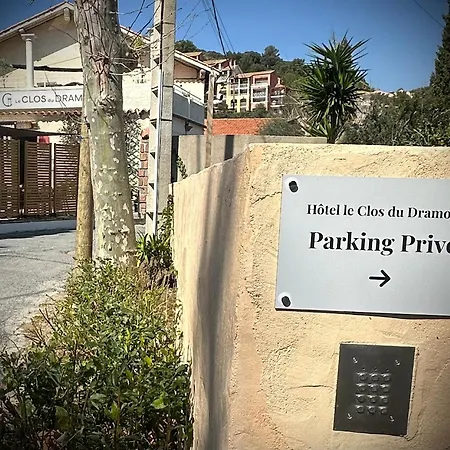Le Clos Du Dramont Ξενοδοχείο 2*