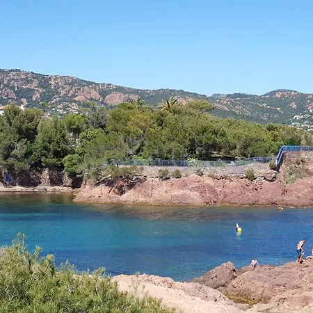 Hotel Auberge Provençale 2*