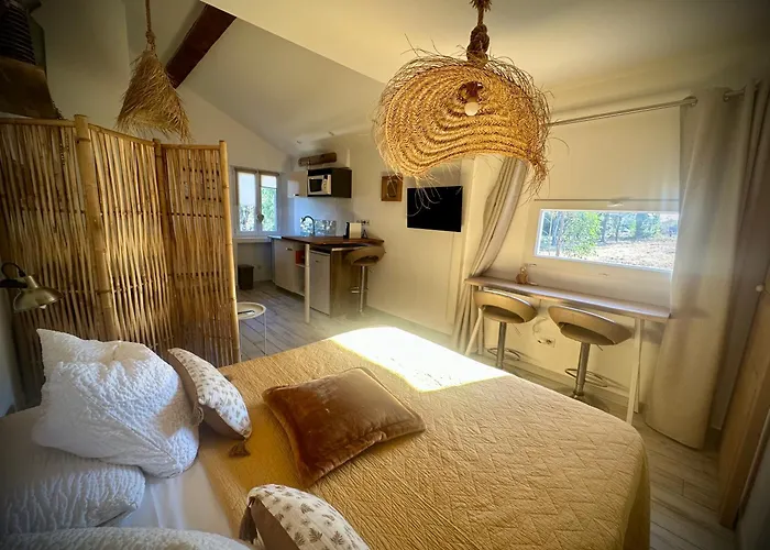 Le Clos Du Dramont Hotel Saint-Raphaël