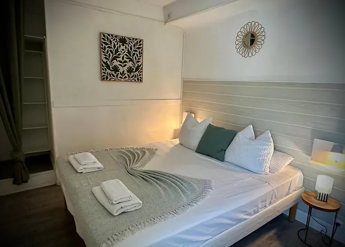 Hotel Le Clos Du Dramont