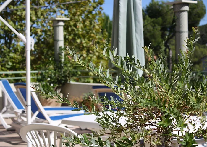 Hotel Le Clos Du Dramont